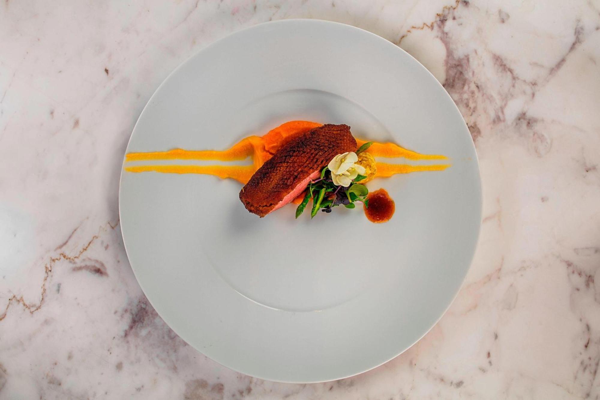 Le Meridien City Centre Bahrain Manama Exterior photo A plate of food